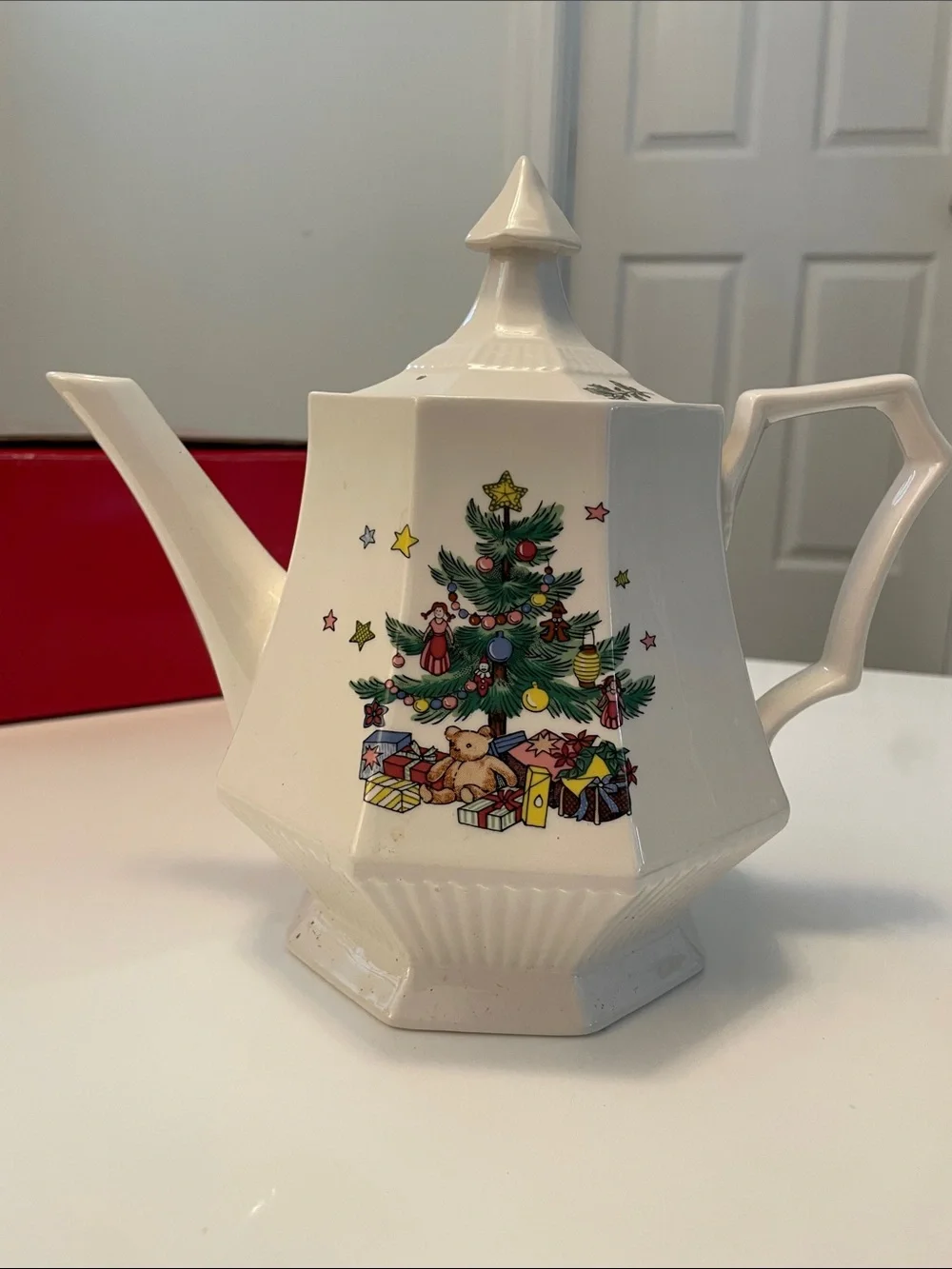 NIKKO Christmastime Teapot with Christmas Tree Motif